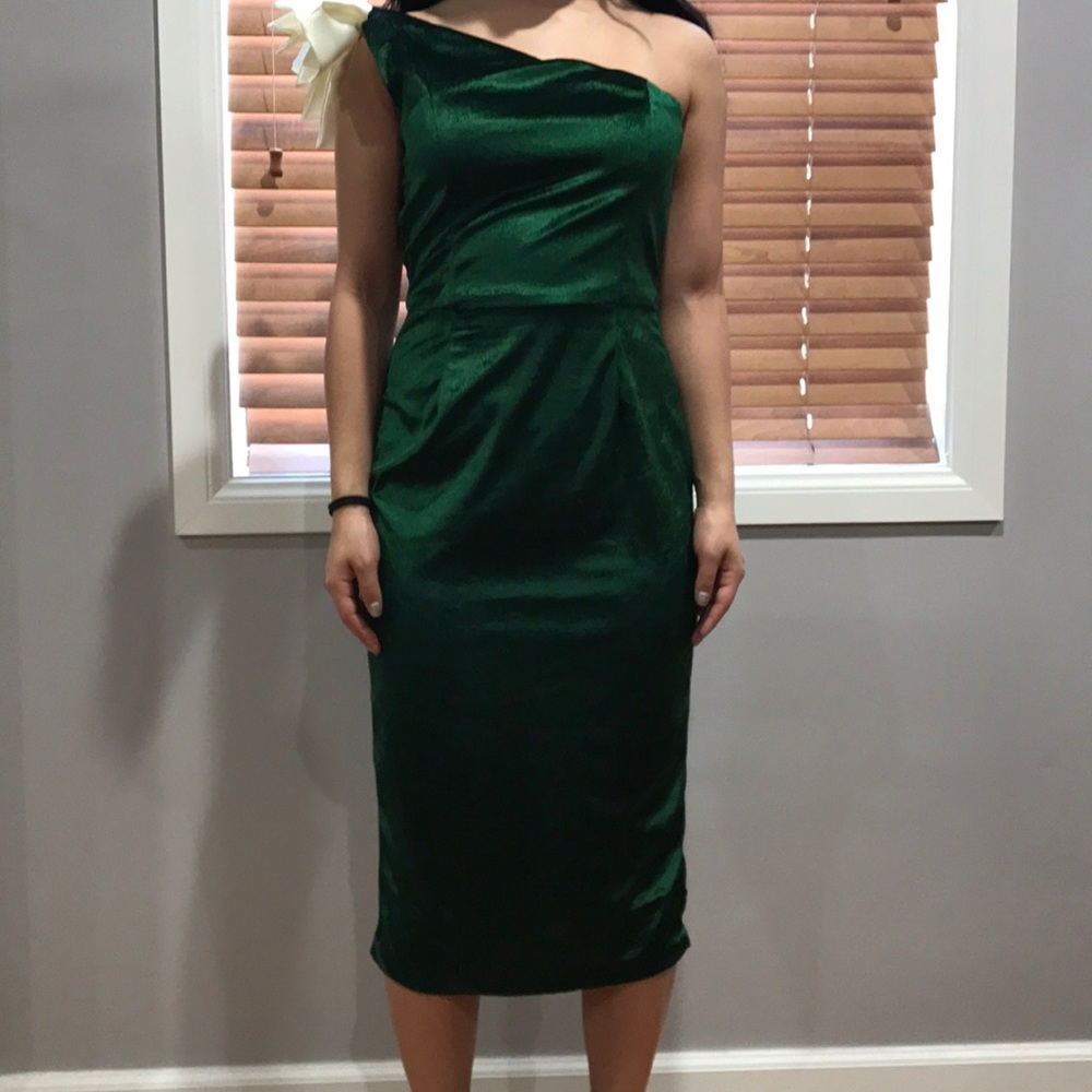 Green pinup velvet dress